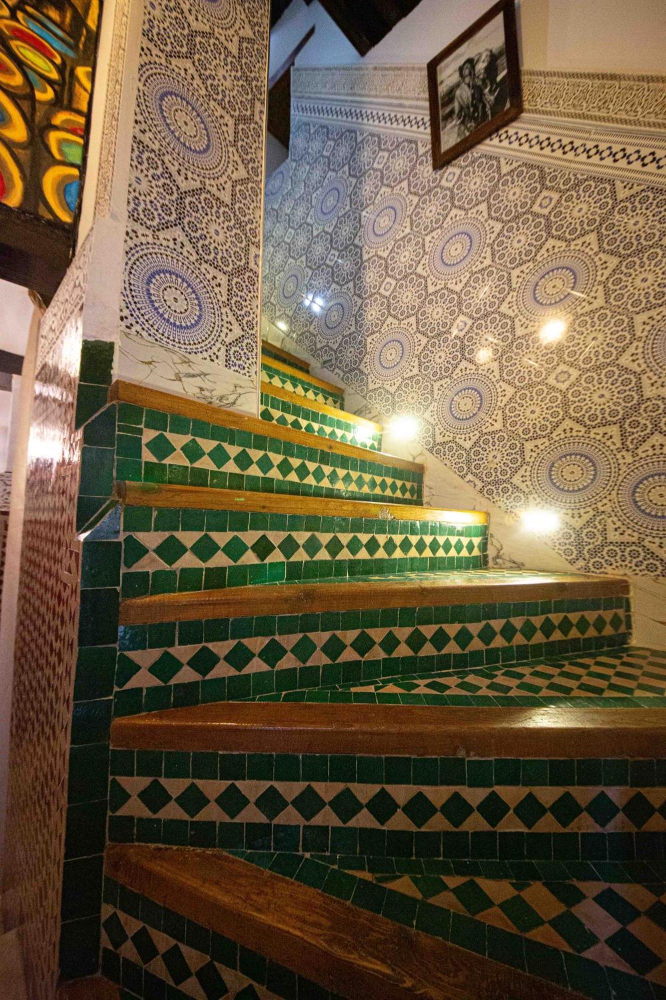 Riad Le Petit Patrimoine De Fès Exteriör bild